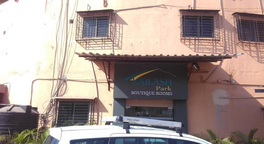 Oyo 845 Hotel Kailash Park Hotel Reviews And Room Rates - 