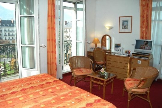 Hôtel D’Angleterre Grenoble Hyper-Centre Hotel Overview