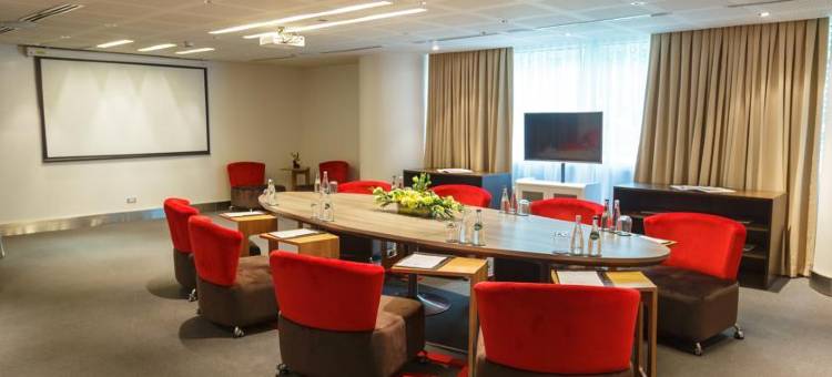 马尼拉阿拉内塔城市诺富特酒店(Novotel Manila Araneta City Hotel)图片