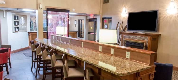 斯普林菲尔德I-44舒适酒店(Comfort Inn & Suites Springfield I-44)图片