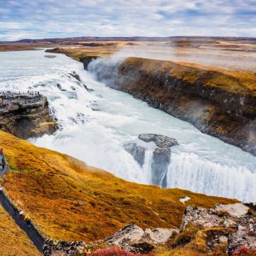 冰岛雷克雅未克+黄金旅游圈+哈尔格林姆教堂+黑沙滩+DC-3飞机残骸+塞里雅兰瀑布+瓦特纳冰川国家公园+冰河湖5日4晚私家团