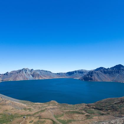 吉林市+长白山+牡丹江镜泊湖风景区+敦化六鼎山文化旅游区+哈尔滨5日4晚跟团游