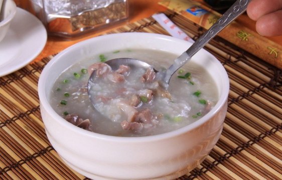 日上茶餐厅(浦东机场T1店)