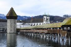 卡佩尔廊桥-卢塞恩-doris圈圈