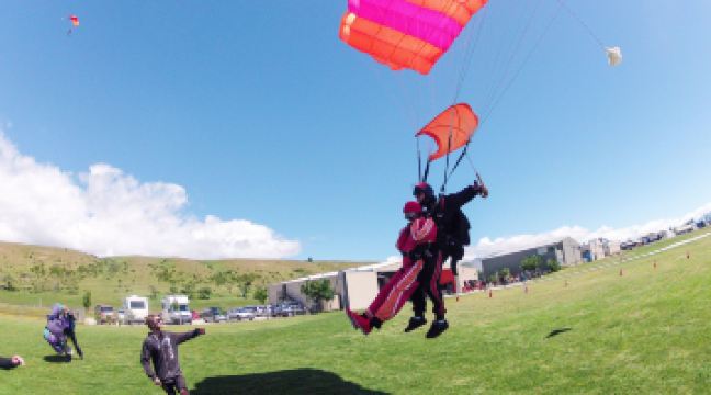 NZONE高空跳傘公司