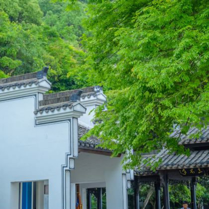 黄山风景区+宏村景区+千岛湖景区5日4晚私家团