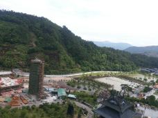 人间弥勒(雪窦寺)-宁波-山中小霸王