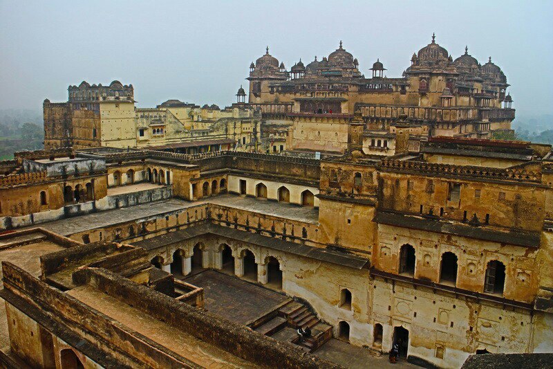 文化苦旅之印度 欧查古堡 克久拉霍古迹组群 法塔赫布尔西格里 阿格拉堡 泰姬陵 琥珀堡 风之宫 此次