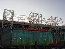 斯特雷特福德-尊敬的会员