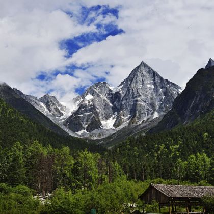 毕棚沟+达古冰川风景区+四姑娘山5日4晚自由行