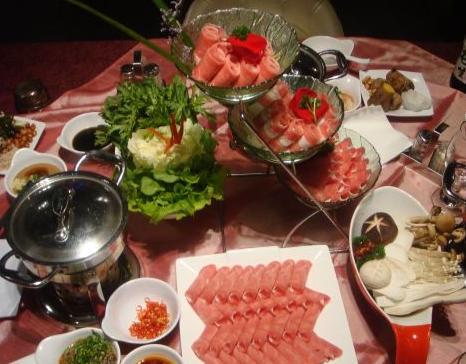 砂锅聚农家菜馆(盛孚花园店)餐厅图片