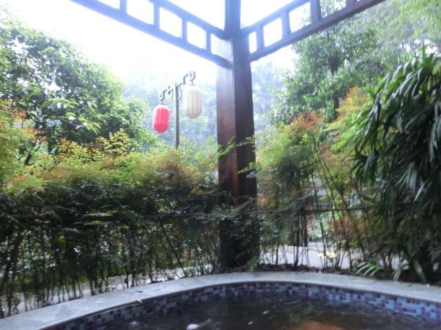 Emei Mountain Guanling Forest Hot Spring