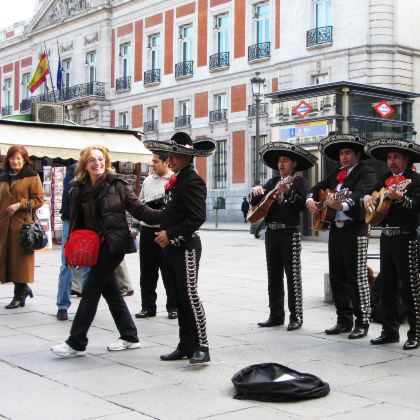 西班牙马德里+巴塞罗那5日4晚自由行
