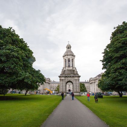 英国伦敦+曼彻斯特+爱丁堡+北爱尔兰+爱尔兰都柏林14日13晚拼小团