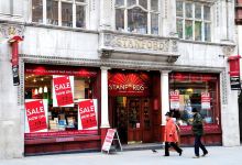 Stanfords书店购物图片