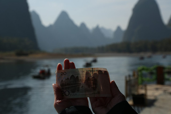 这一年的夏天，阳朔