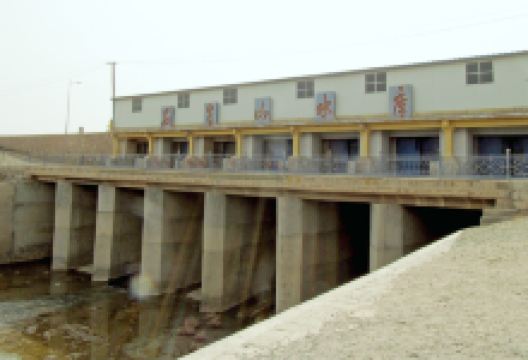 红崖山水库景点图片