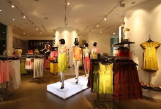 玛莎百货（新城市广场店）购物图片