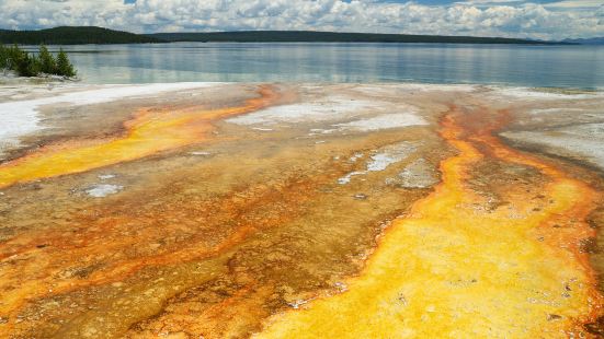 West Thumb Geyser Basin
