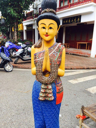 西双版纳湖北六人包车游