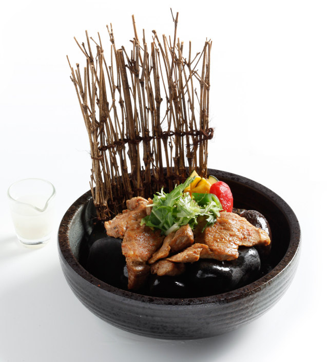 艺奇新日本料理(高雄梦时代店)