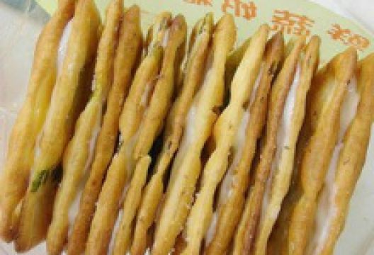 世纪蛋糕美食图片