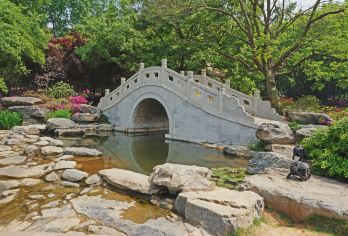 2人起私家团黄鹤楼东湖磨山户部巷一日游武汉孝感黄冈上门接送【所选城市市区免费上门接送，方便快捷，省时省力（时间可微调）】