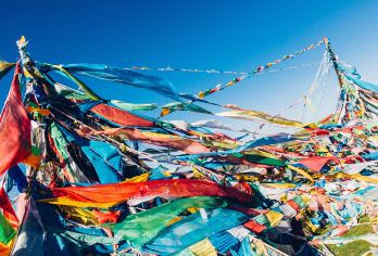 贵德国家地质公园+拉脊山+清清黄河景区一日游【纯玩•无购物】【1，达人带队，精选线路，深度体验，创新玩法，贴心管家，摄影帮手，路上美景随走随停！】