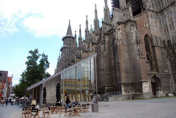 德国乌尔姆之印象2 要说乌尔姆最闻名遐尔的，恐怕还得算乌尔姆主教堂(Ulmer Münster)。教