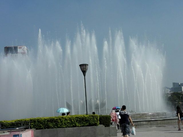콴청 광장