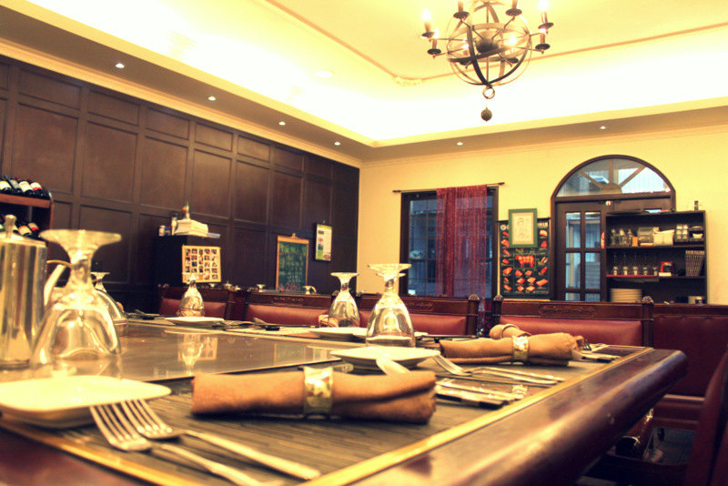 米兰精致铁板烧餐厅图片