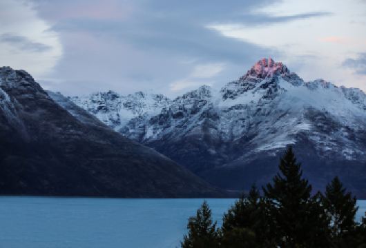 新西兰塔斯曼冰川+库克山观光直升机体验【乘坐直升机，飞越迷人的塔斯曼码头湖】