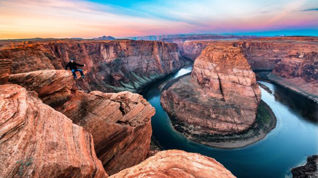 <2日>【2人成團｜含早餐】·大峽谷國家公園+羚羊谷+馬蹄灣+鮑威爾湖（入住佩吉小鎮酒店+中英雙語導遊）