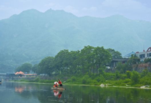 野三坡百里峡景区旅游图片-不想出远门？来十渡看山山水水散心！