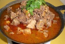 天源铁锅柴鸡美食图片