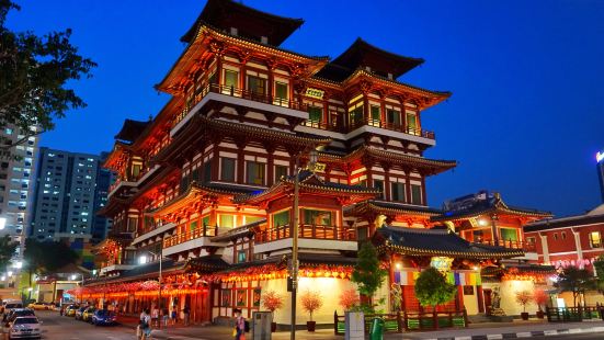 Buddha Tooth Relic Temple