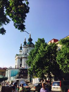 圣安德烈教堂-基辅-徒步蜗行的琳妹妹