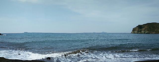 Kokkini Beach