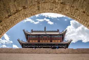 嘉峪关关城+悬壁长城+长城第一墩一日游【多套餐可选】【巴士直达景区含车含票让您省心放心】