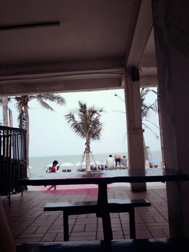 홀리데이 해변
