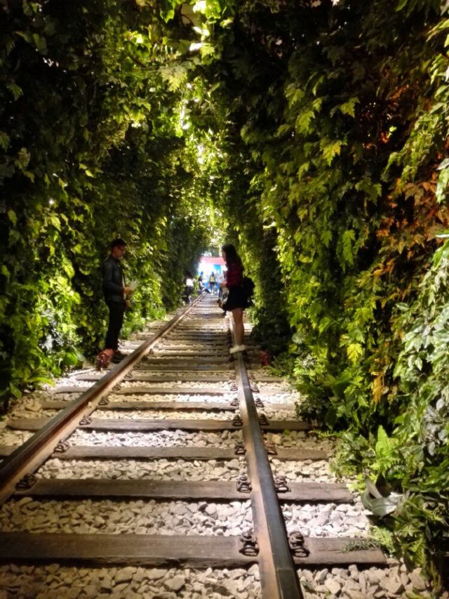 World City - Valley of Light Pedestrian Street