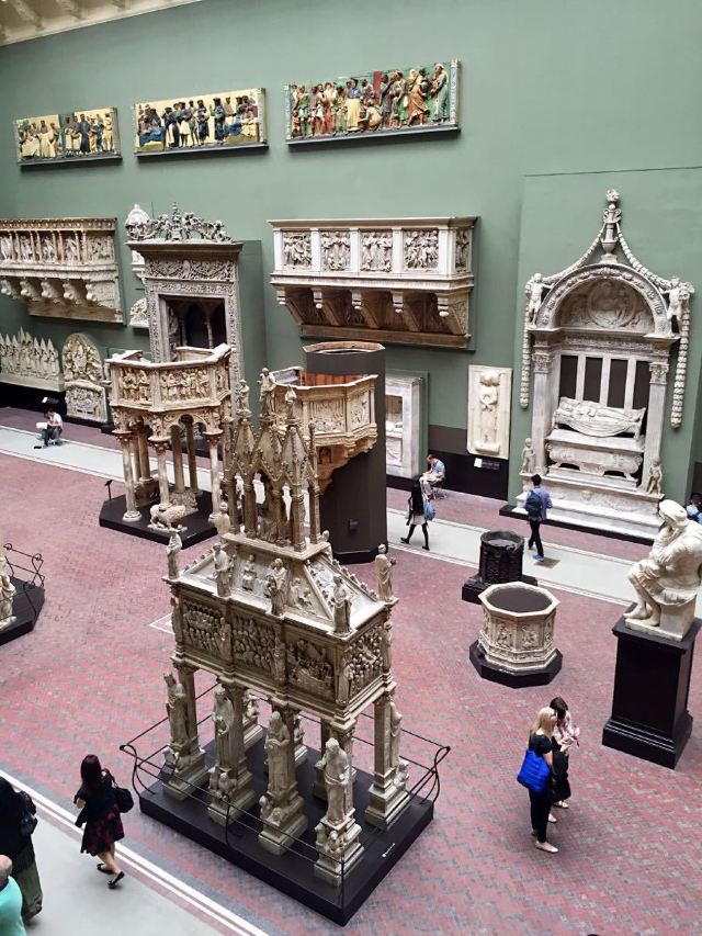 Victoria and Albert Museum