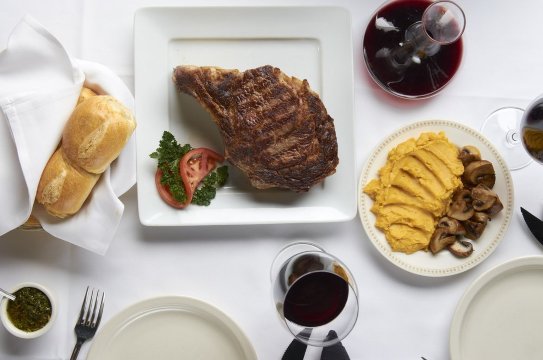 Carlitos Gardel Argentine Steakhouse餐厅图片