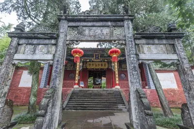 西山风景区-太华寺