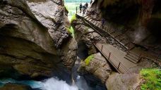 特吕默尔河瀑布-劳特布龙嫩-星汉旅游Stefano