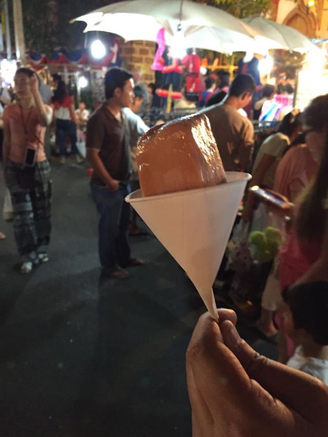Chiang Mai Sunday Walking Street