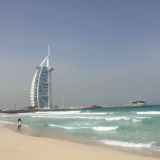 朱美拉公共海滩-迪拜-YoYo_1Q5B5I7E