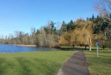 Elk Lake Park景点图片