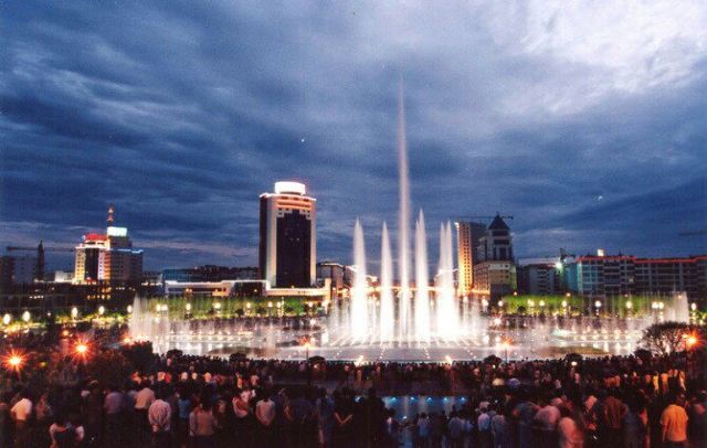 Guang'an Siyuan Square