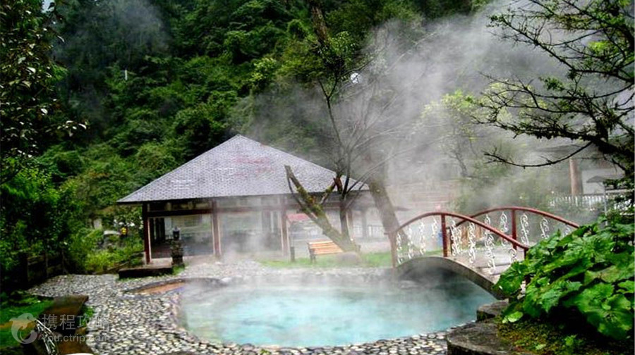 漫葡天沐温泉